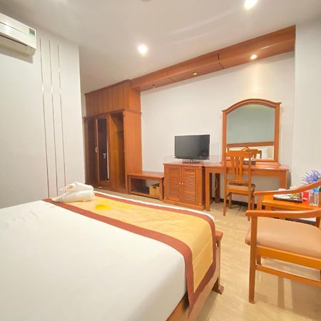 Cali Hotel Куинён Экстерьер фото