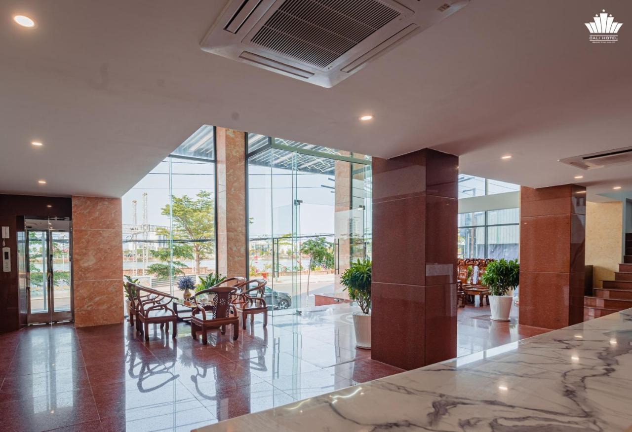 Cali Hotel Куинён Экстерьер фото