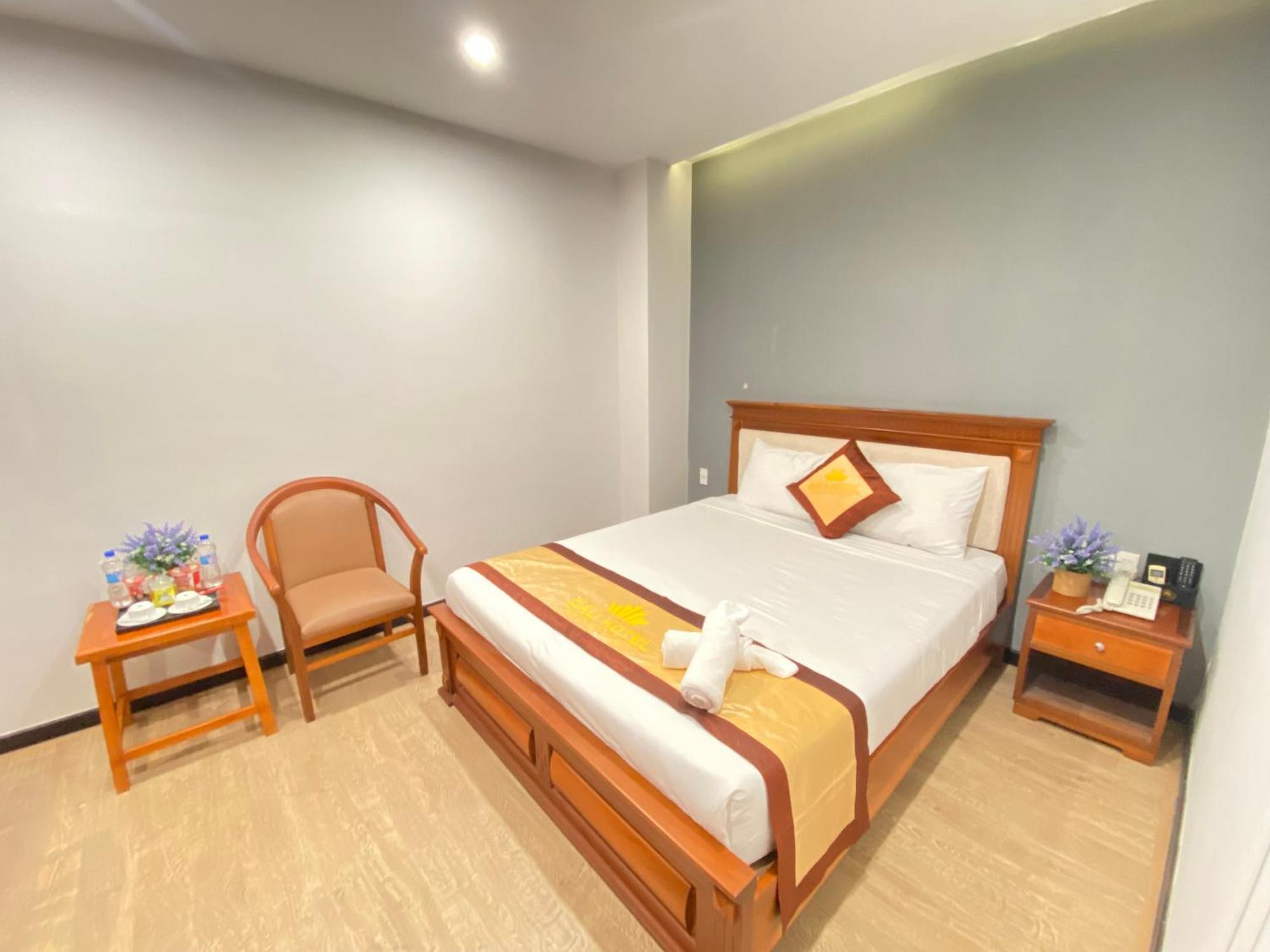Cali Hotel Куинён Экстерьер фото