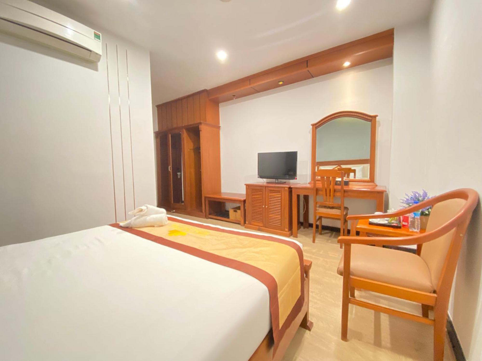 Cali Hotel Куинён Экстерьер фото